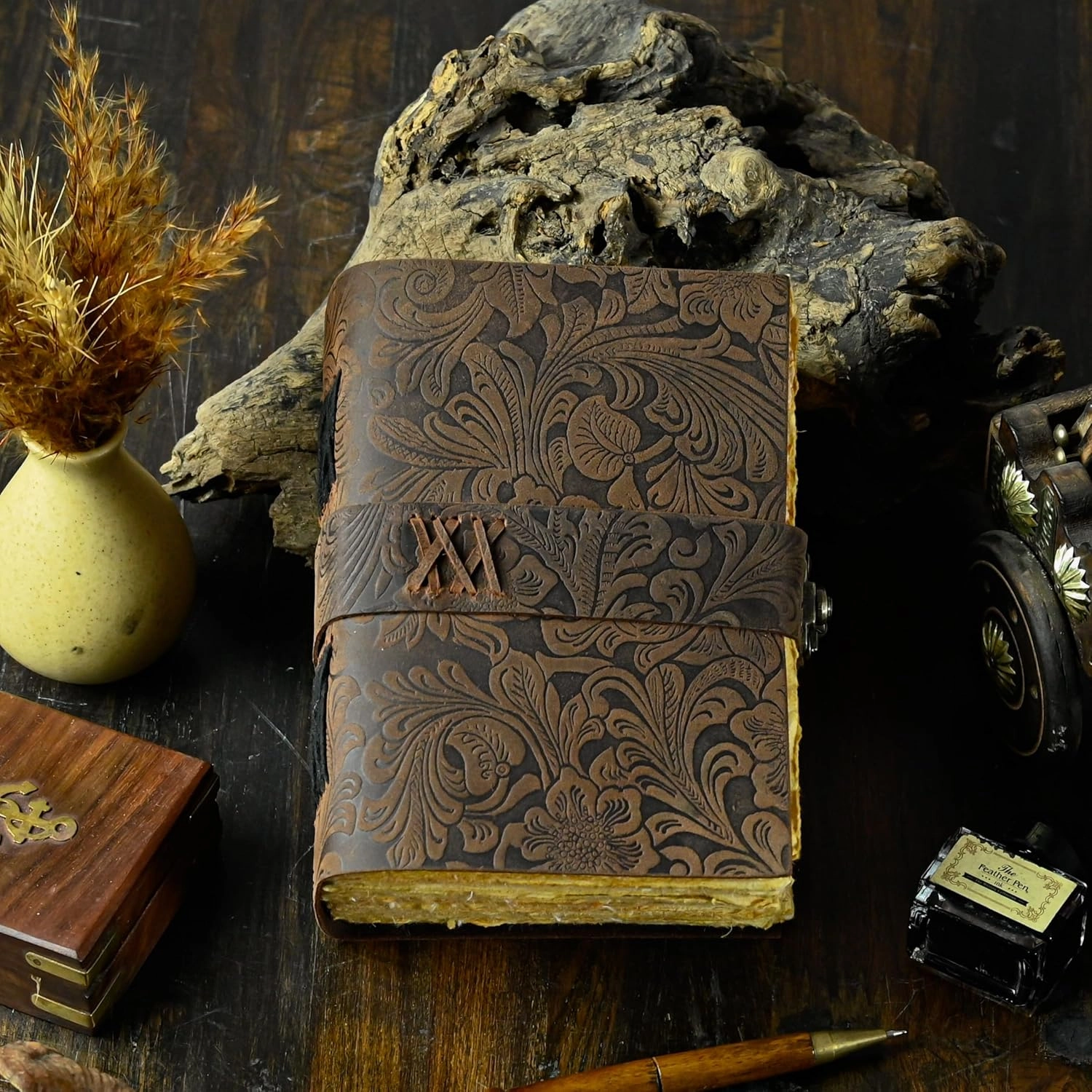 400 Page Leather Journal - Antique Handmade Deckle Edge Vintage Paper Leather Bound Journal - Book of Shadows Journal - Leather Sketchbook - Drawing Journal - Great Gift 7X5 Lock Brown