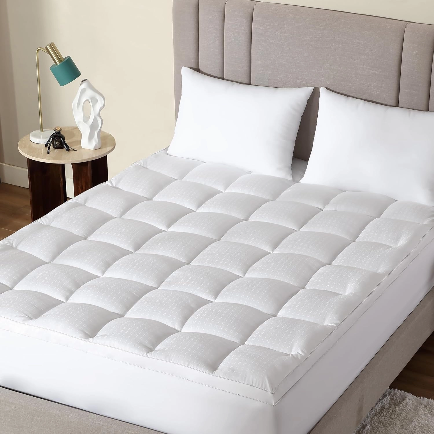 CirclesHome Hotel Collection King Size Hybrid Mattress Protector & Pad - Extra Padded, Thick, Plush, & Fitted Mattress Topper for Bed - Comfortable Pillow Top Mattress Cover