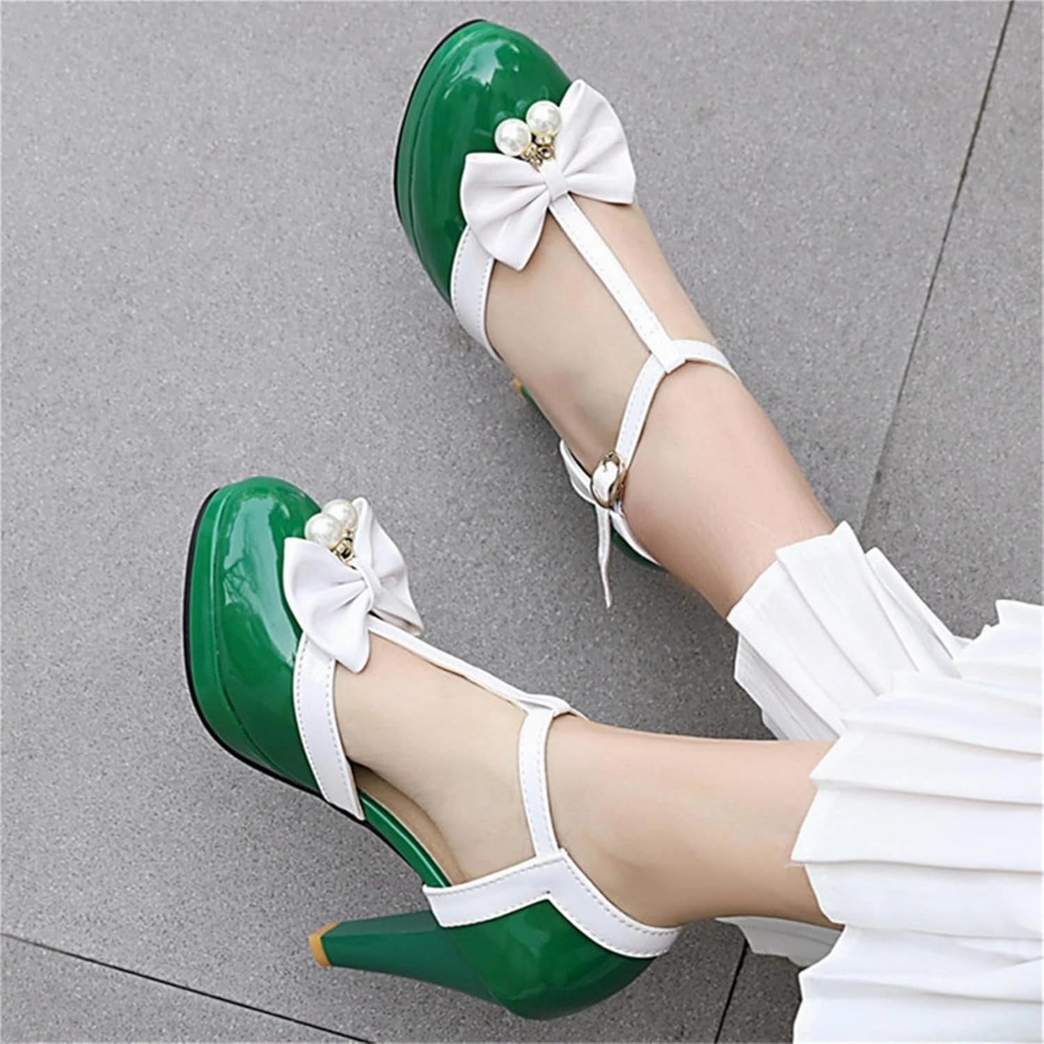 Elbslutt Women's Cute Retro Rockabilly Shoes T Strap Mary Janes Heels Chunky Cosplay Shoes Sweet Block Heeled Bow Pumps