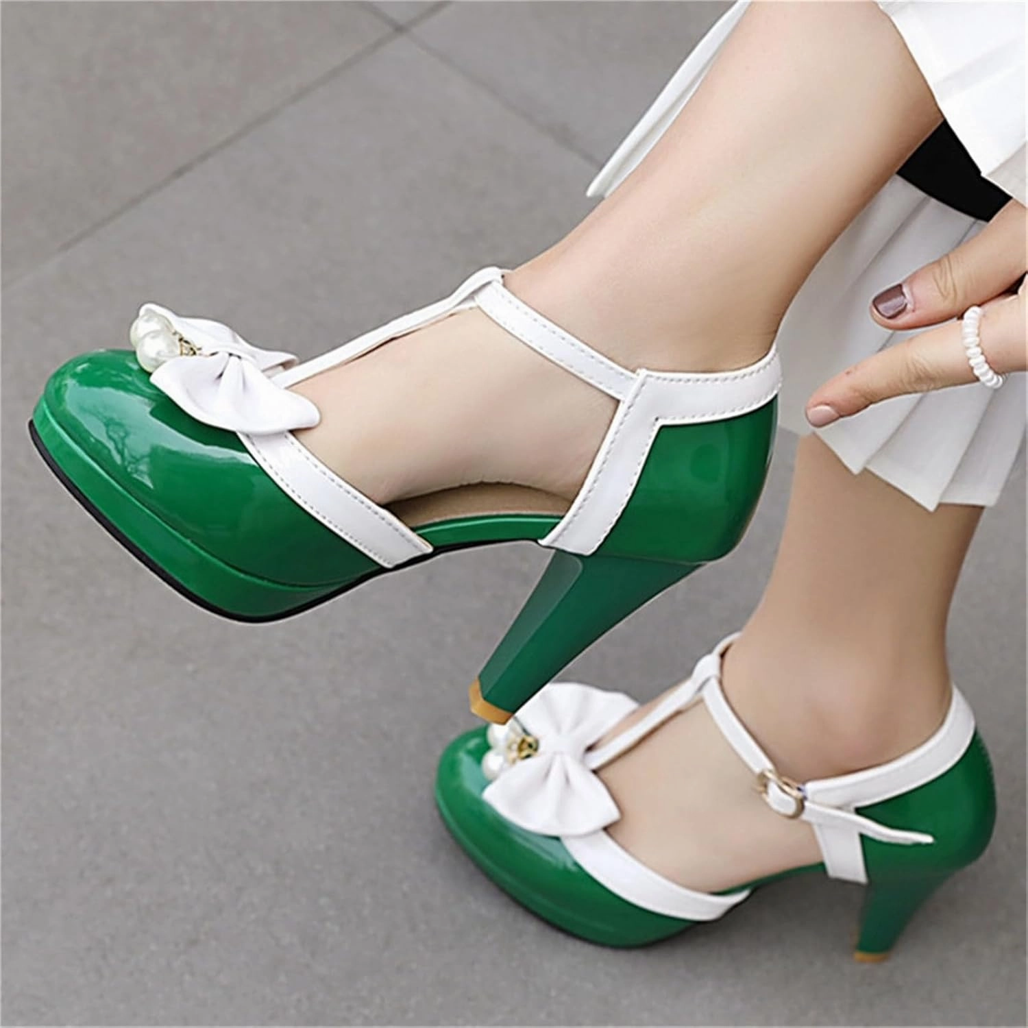Elbslutt Women's Cute Retro Rockabilly Shoes T Strap Mary Janes Heels Chunky Cosplay Shoes Sweet Block Heeled Bow Pumps