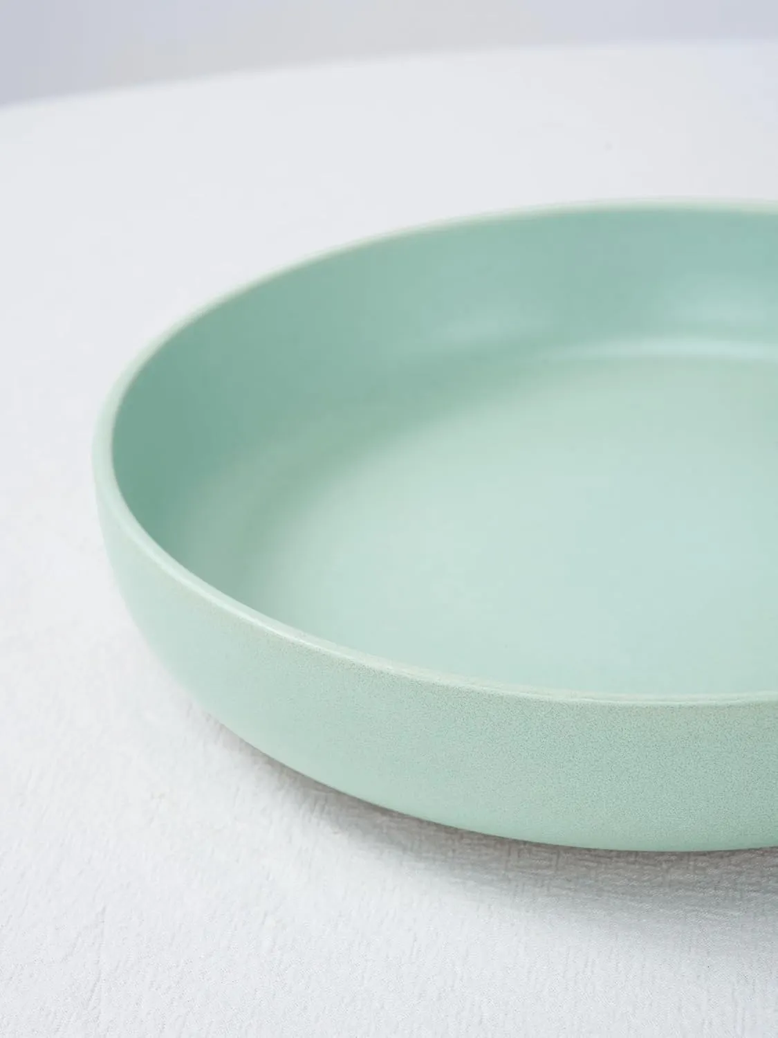 famiware Milkyway Pasta Bowls Set of 4, 8.5" Large Salad Bowls, Double Reactive Glaze, Sturdy & Stackable, Ideal for Housewarming, Festivals, Light Green