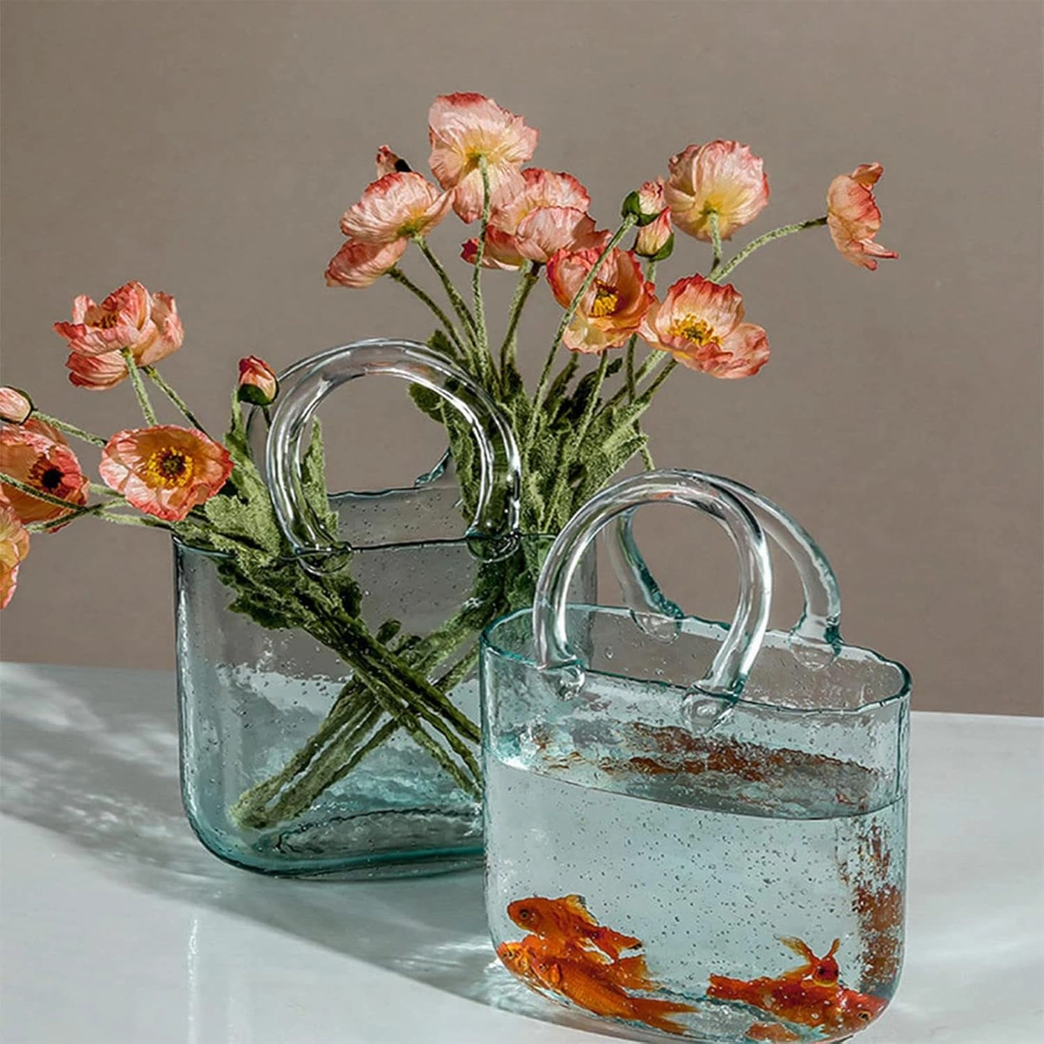 Glass Purse Vase for Flowers, Multifunctional Hand Glass Vase Purse Vase with Fish Bowl Handbag Vase, Decor Glass Vase for Photo/Birthday/Home Décor,Style1-Pink