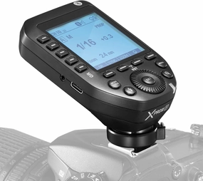 Godox XproII-F TTL Wireless Flash Trigger Transmitter Compatible for Fujifilm Cameras,2.4G X System 1/8000s HSS Trigger for Fuji, (XproII-F)
