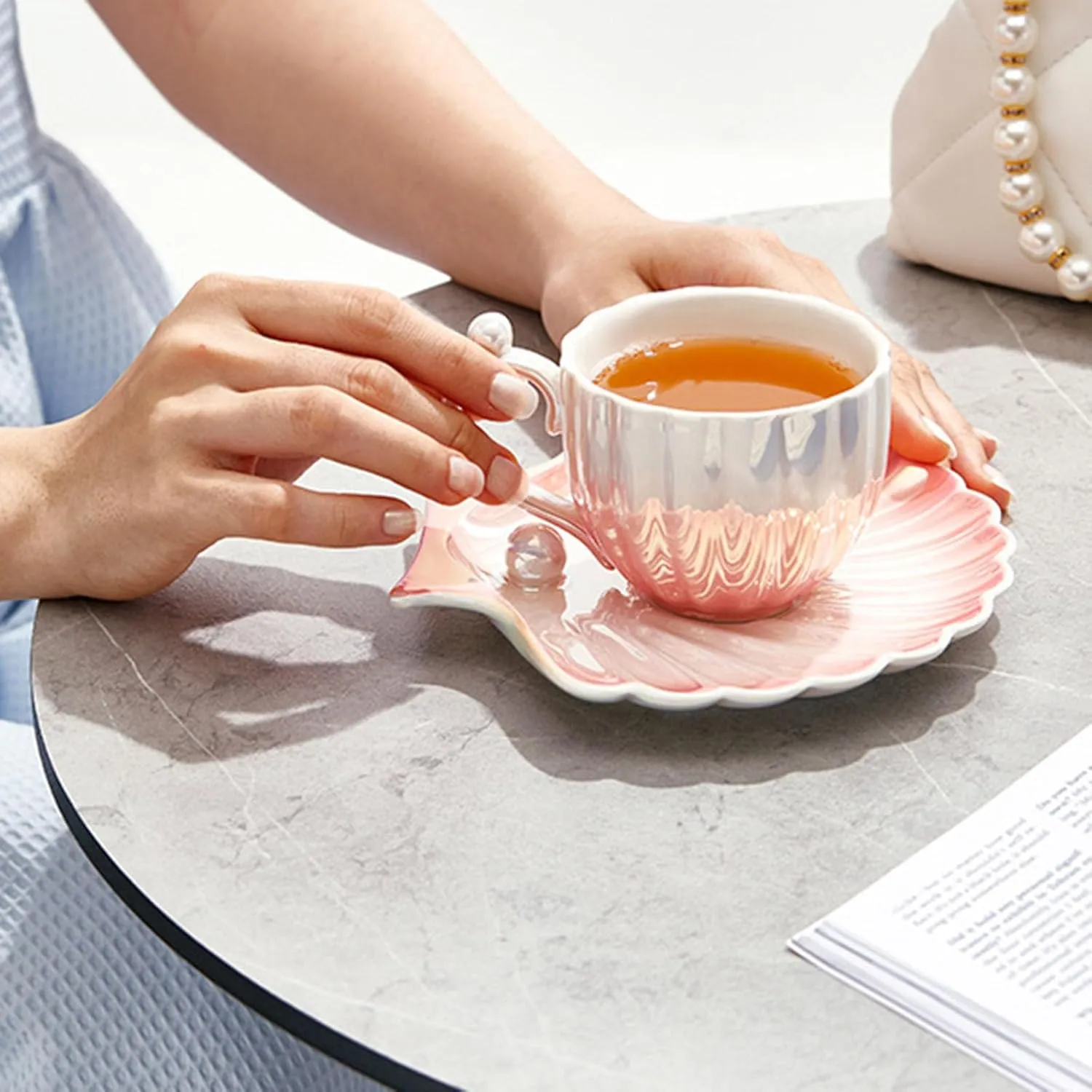 HwaGui Pearl Shell Cup and Saucer - 8oz Gradient Ceramic Coffee Mug, Vintage Tea, Cappuccino, Latte Art for Birthday Gift (Gradient Pink)