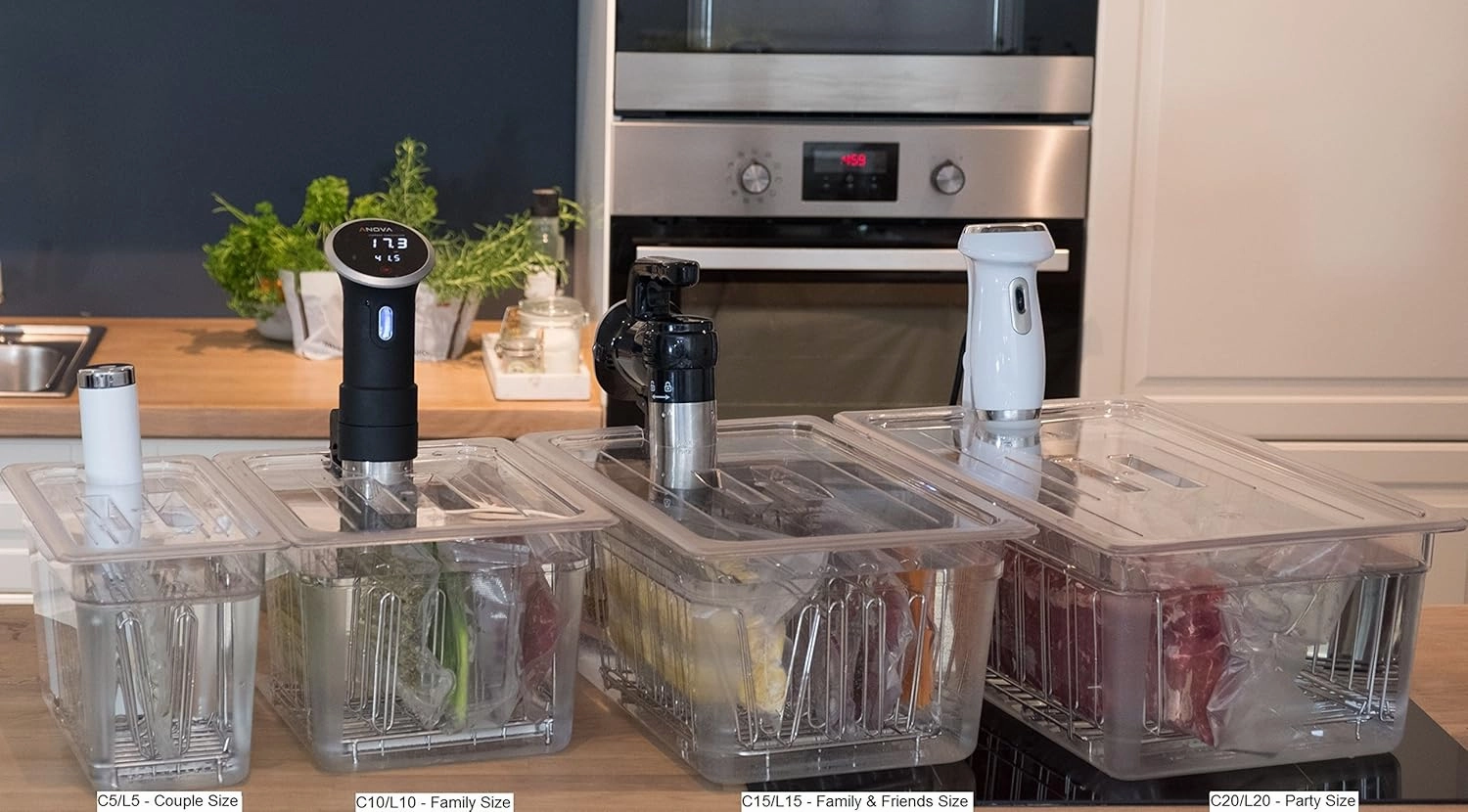 LIPAVI C20L-PCH Lid for LIPAVI C20 Sous Vide Container, with precision cut-out for the PolyScience Chef immersion circulator