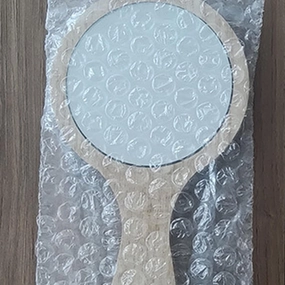 MaGiLL Mirror Cosmetic Mirror Round Portable Cosmetic Mirror Student Portable Cosmetic Mirror Small Mirror with Handle