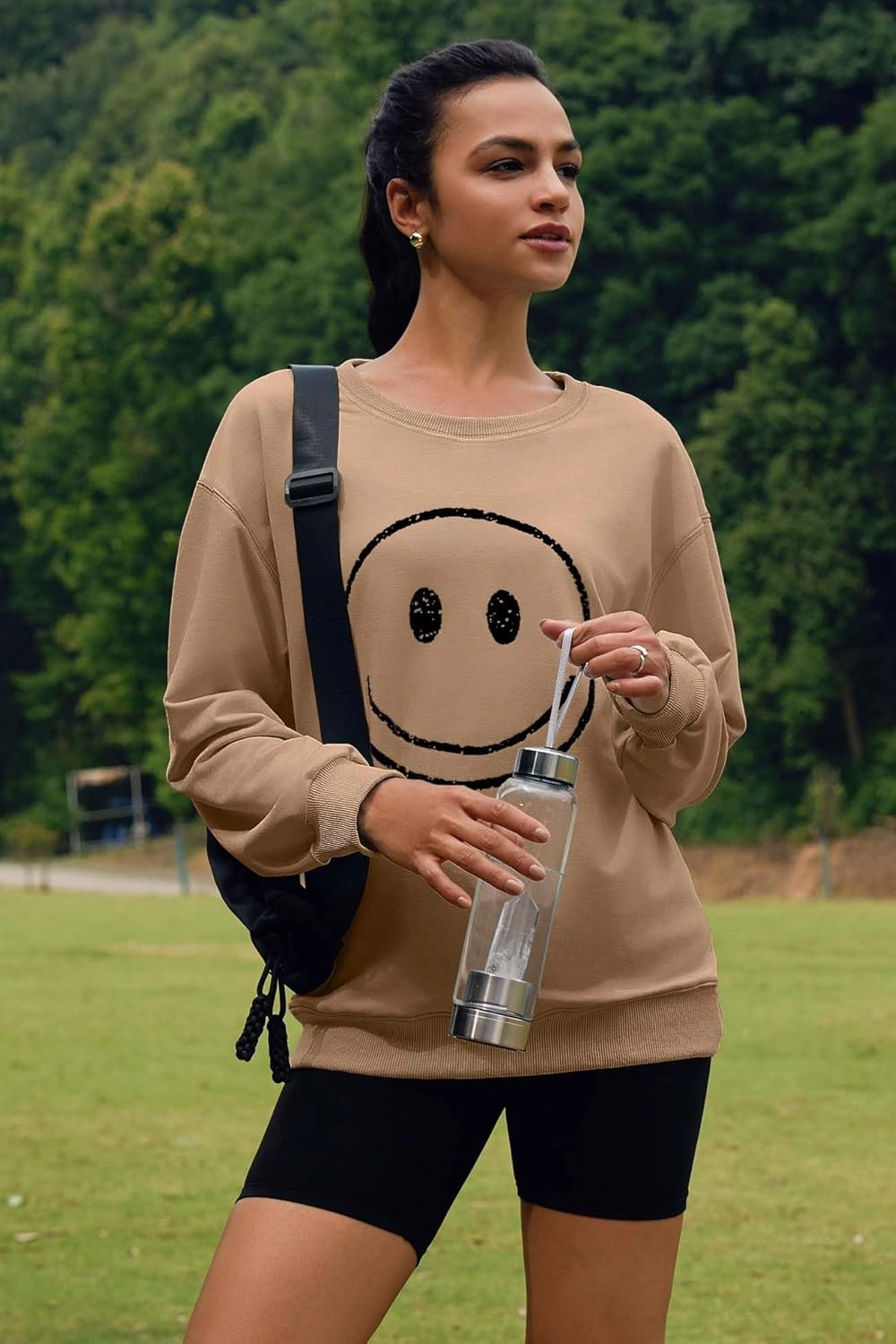 ReachMe Womens Smile Face Sweatshirt Cute Trendy Graphic Sweatshirts Casual Loose Long Sleeve Crewneck Pullover Tops